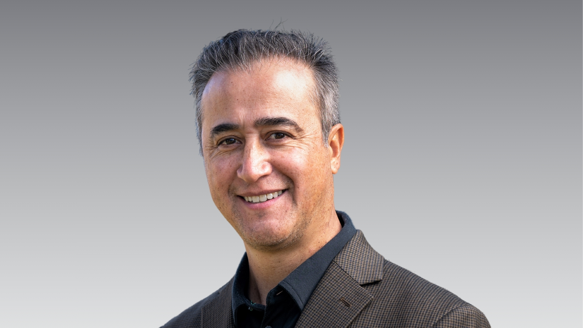 ザビエル・アルカラス（健康・安全・ウェルビーイング部門グローバル・プラクティス・ディレクター）